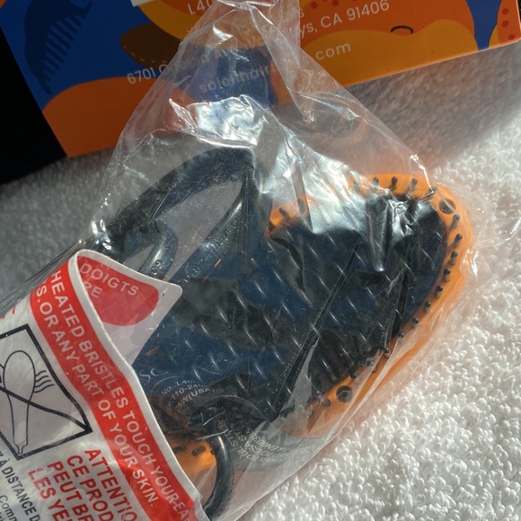 Soleil Beauty Hair Tools Mini Heat Brush - Apricot - Picture 10 of 10